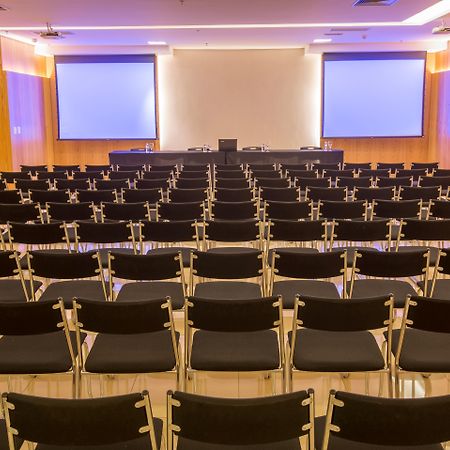 Cullinan Hplus Premium Brasília Exterior foto Auditorium