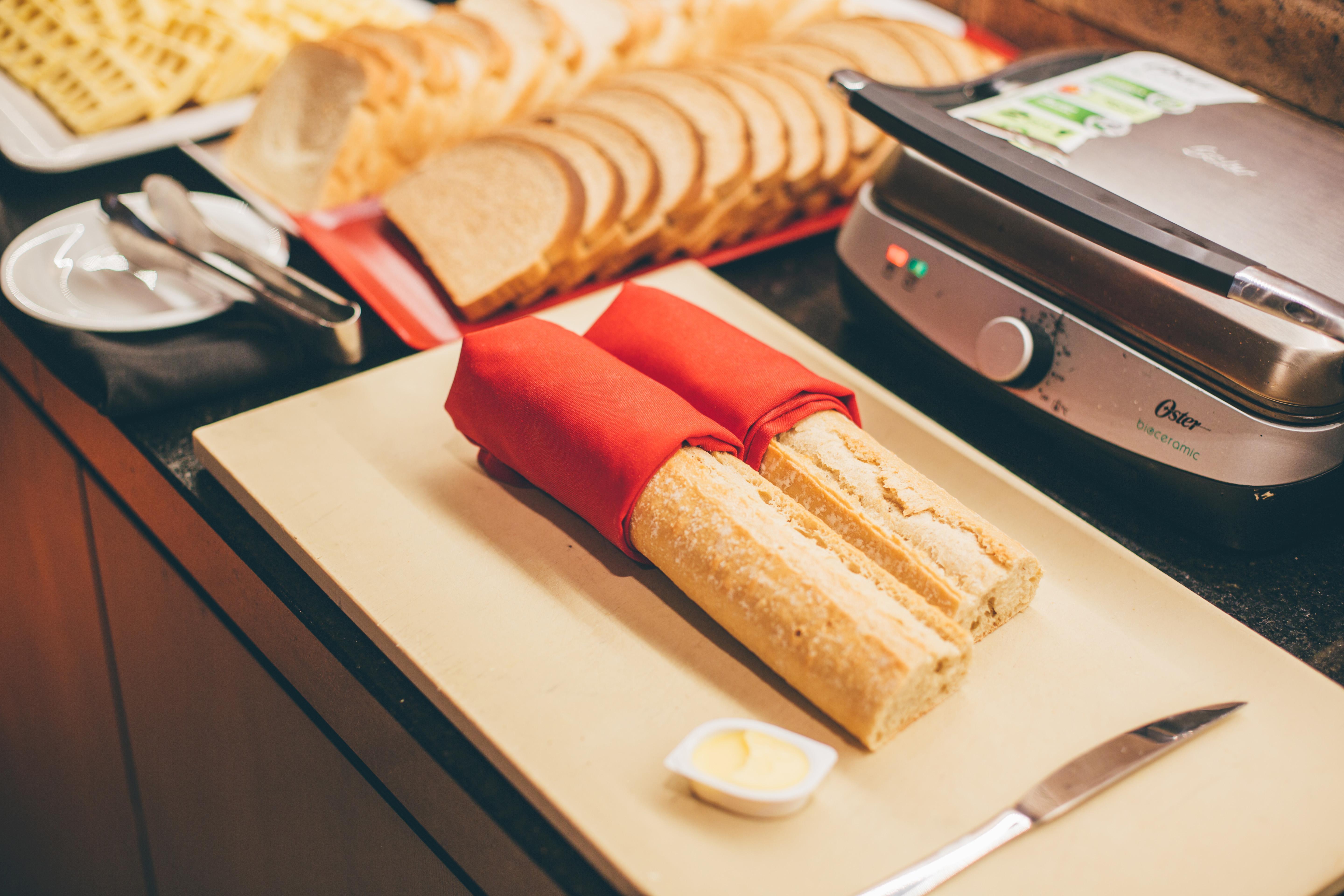 Cullinan Hplus Premium Brasília Exterior foto A panini press