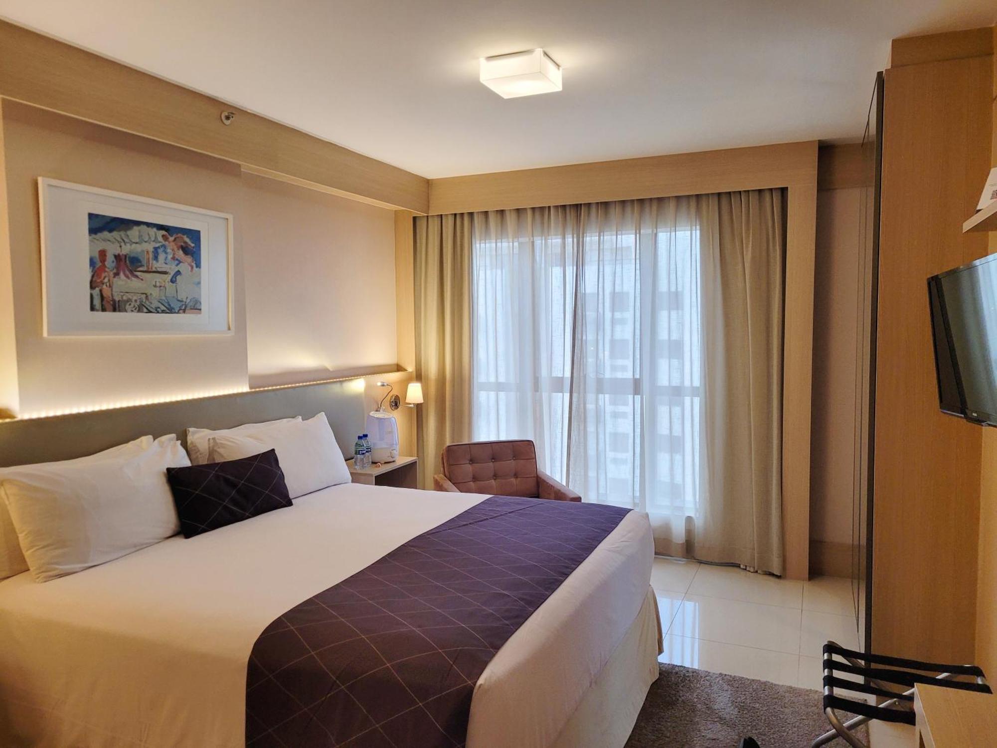 Cullinan Hplus Premium Brasília Exterior foto A room at the hotel