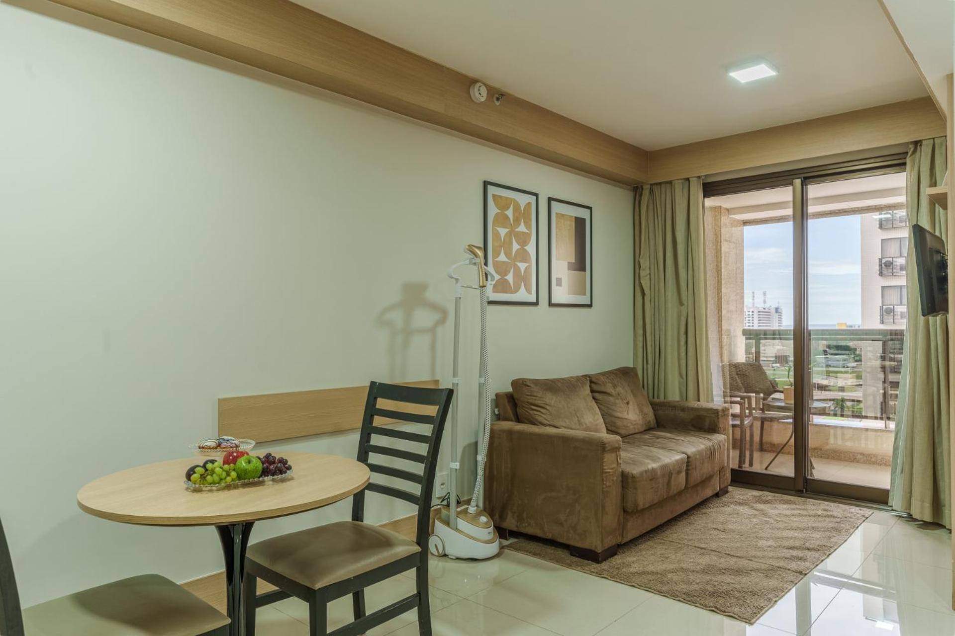 Cullinan Hplus Premium Brasília Zimmer foto