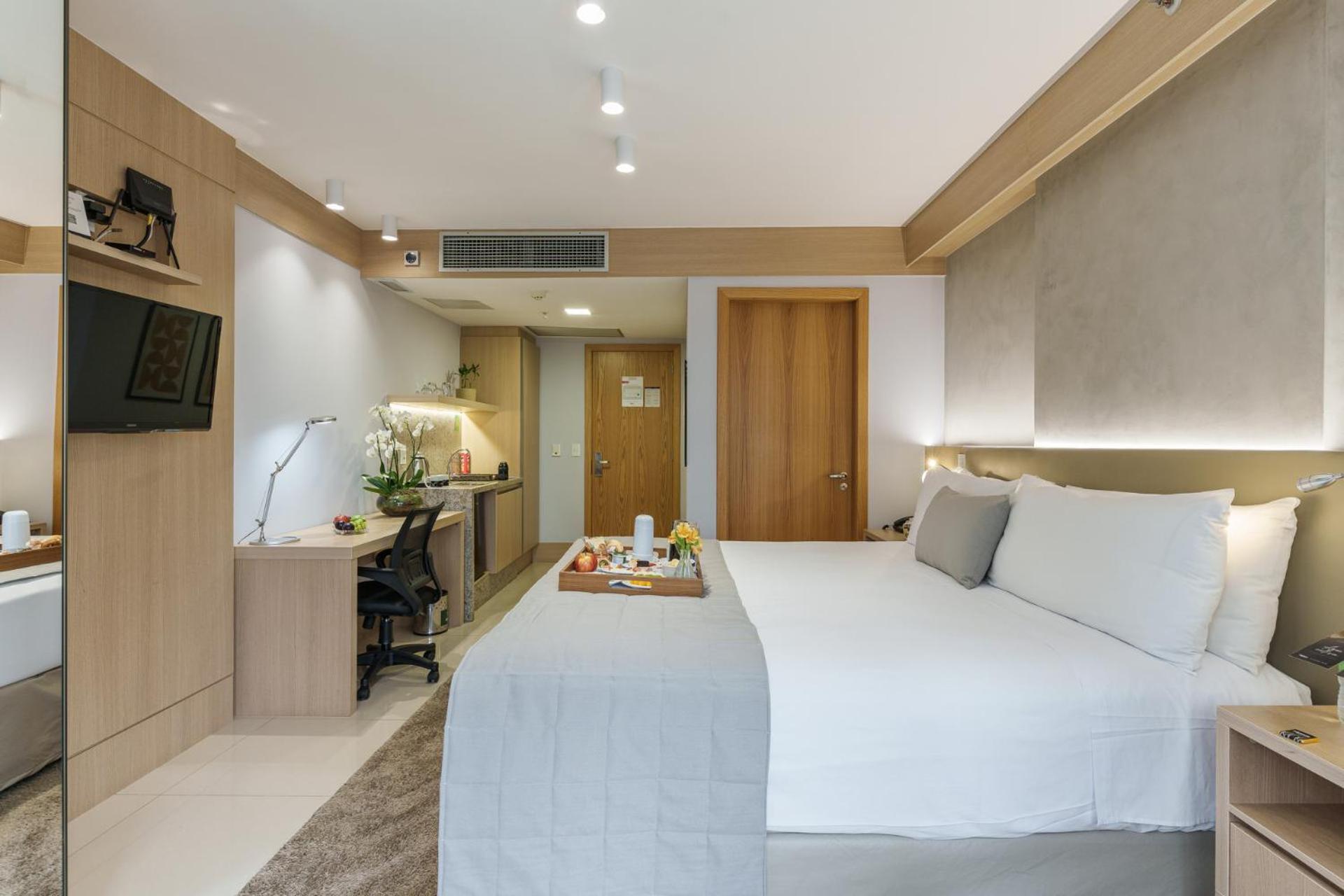 Cullinan Hplus Premium Brasília Zimmer foto